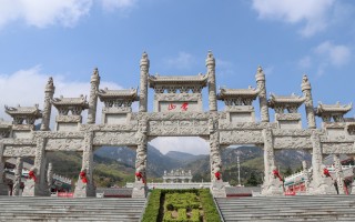 山东临沂旅游攻略景点必去 - 山东临沂旅游攻略景点必去求佛的地方