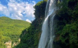 黔东南旅游景点简介大全（黔东南有哪些主要的旅游景点和旅游线路?）