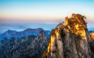 黄山旅游前十景点推荐理由（黄山旅游前十景点推荐理由有哪些）