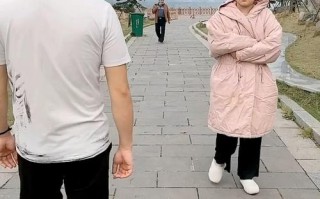 穿着厚衣服出行的说说（穿很厚衣服的搞笑图片天冷了）