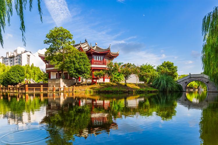 慈溪旅游必去前十景点（慈溪旅游必去前十景点免费）-第3张图片