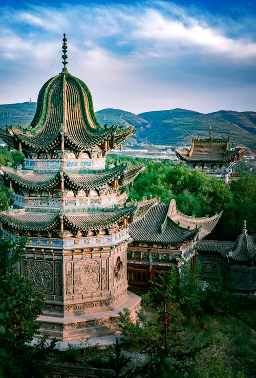 西宁旅游必去前十景点塔尔寺,青海西宁塔尔寺附近的酒店-第1张图片 西宁旅游必去前十景点塔尔寺,青海西宁塔尔寺附近的酒店-第1张图片