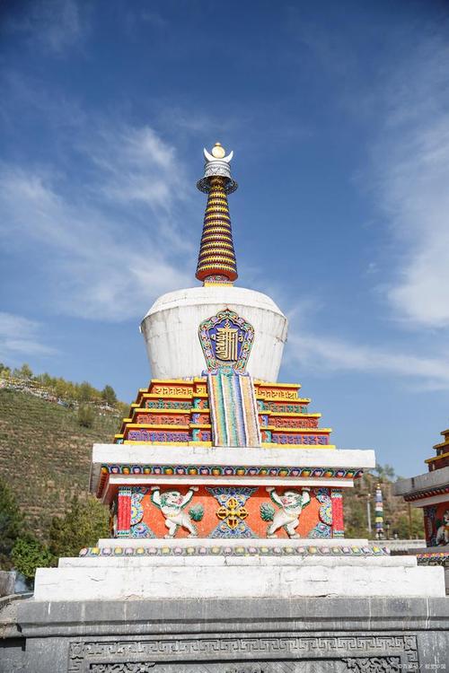 西宁旅游必去前十景点塔尔寺,青海西宁塔尔寺附近的酒店-第6张图片 西宁旅游必去前十景点塔尔寺,青海西宁塔尔寺附近的酒店-第6张图片
