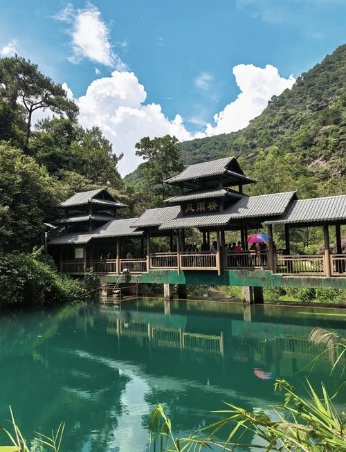 肇庆旅游攻略必去景点推荐一下（肇庆旅游攻略必去景点大全）-第1张图片