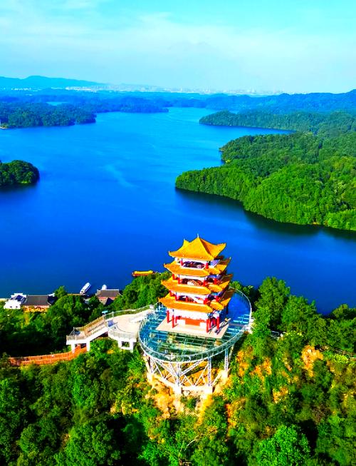 江西仙女湖景点介绍 - 江西仙女湖简介-第1张图片 江西仙女湖景点介绍 - 江西仙女湖简介-第1张图片