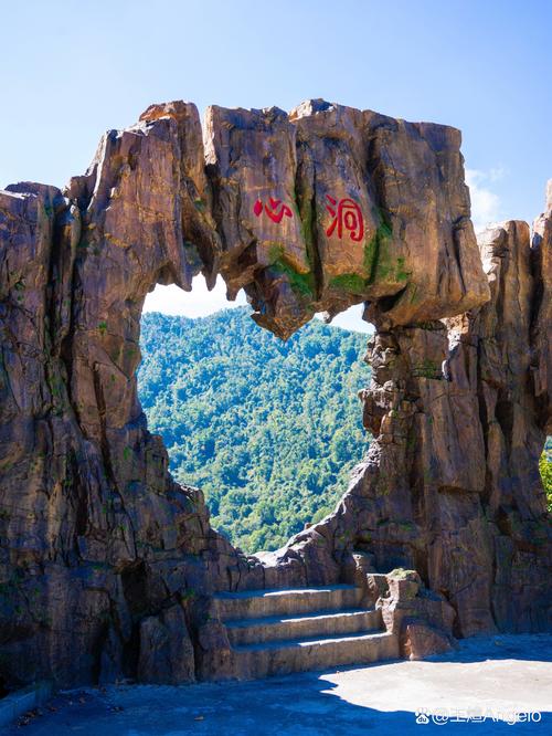本溪旅游哪里好玩的地方有哪些呢,本溪旅游好去处-第2张图片 本溪旅游哪里好玩的地方有哪些呢,本溪旅游好去处-第2张图片