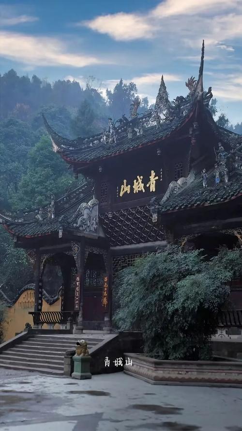 成都旅游去哪儿(成都旅行必去的地方)-第2张图片 成都旅游去哪儿(成都旅行必去的地方)-第2张图片