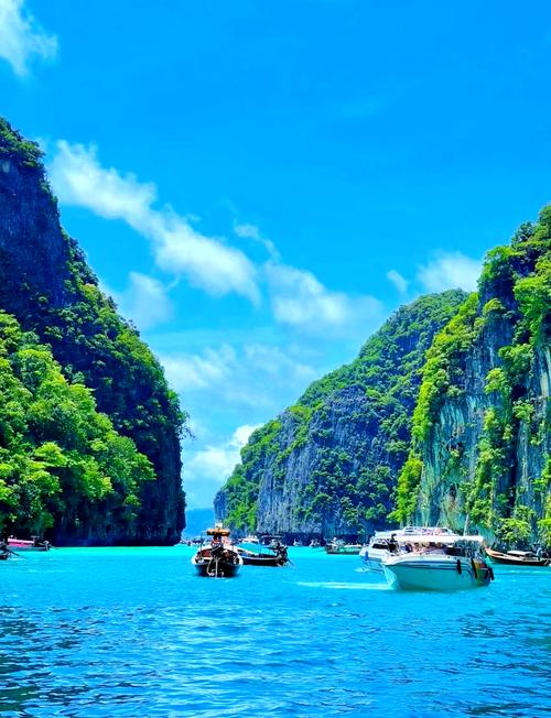 普吉岛旅游景点推荐 - 普吉岛旅游景点大全-第3张图片 普吉岛旅游景点推荐 - 普吉岛旅游景点大全-第3张图片