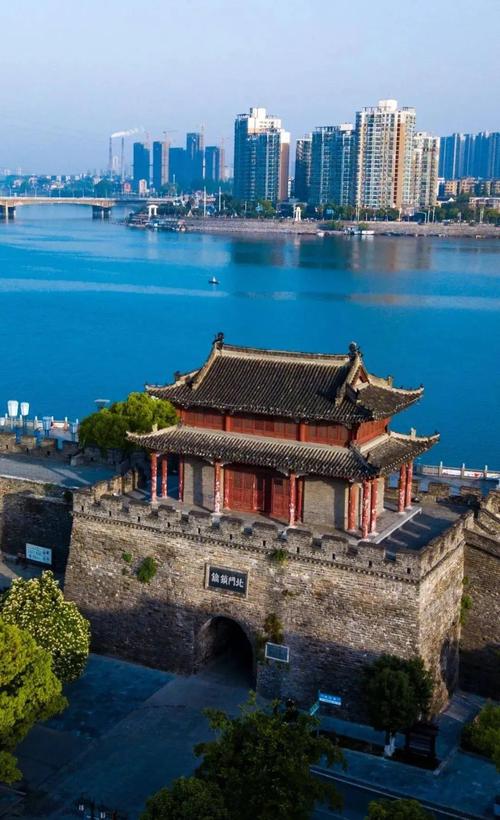 襄阳旅游必去景点攻略一日游,襄阳旅游前十必去景点-第1张图片 襄阳旅游必去景点攻略一日游,襄阳旅游前十必去景点-第1张图片