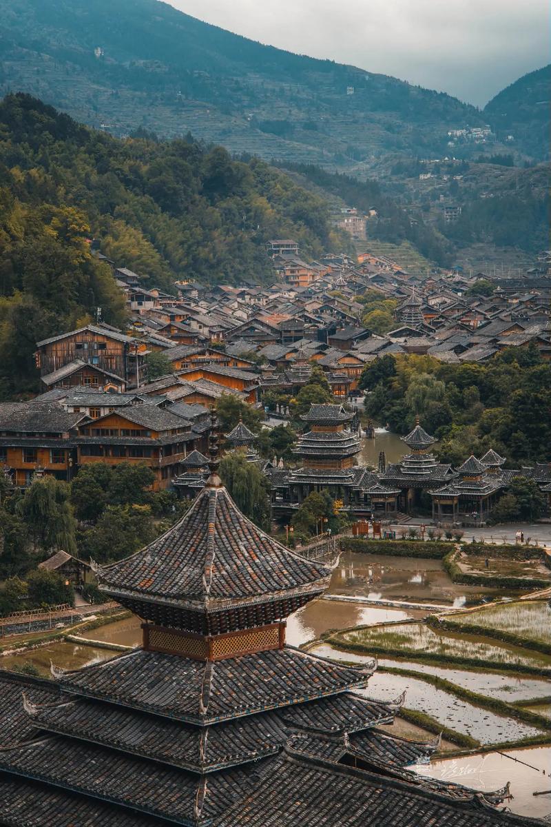 黔东南旅游文化介绍,黔东南旅游文化介绍词-第2张图片 黔东南旅游文化介绍,黔东南旅游文化介绍词-第2张图片