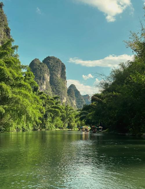 广西桂林阳朔旅游景点,桂林阳朔必玩景点-第3张图片 广西桂林阳朔旅游景点,桂林阳朔必玩景点-第3张图片
