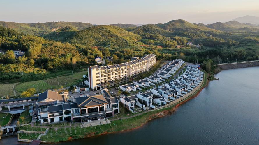 衡阳有温泉度假酒店,衡阳哪里有温泉度假山庄-第1张图片 衡阳有温泉度假酒店,衡阳哪里有温泉度假山庄-第1张图片