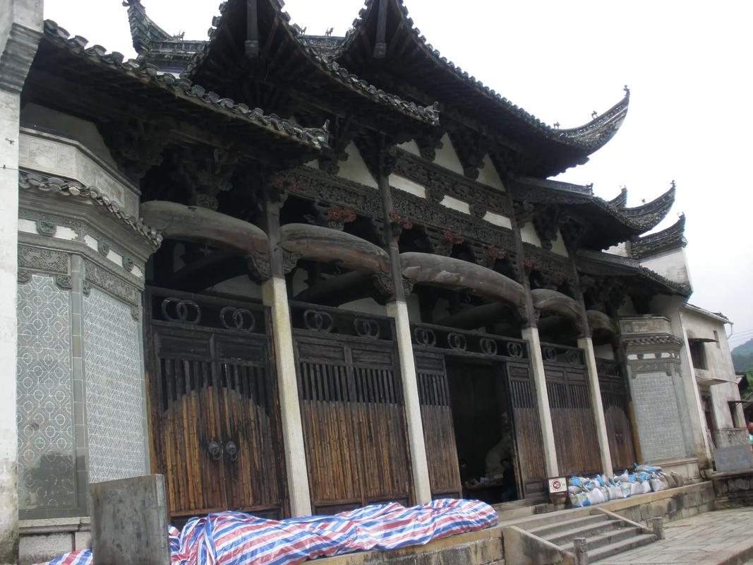 绩溪县胡家祠堂历史(绩溪胡家村古民居)-第4张图片 绩溪县胡家祠堂历史(绩溪胡家村古民居)-第4张图片
