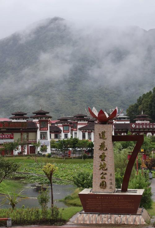 墨脱旅游景点 - 西藏墨脱介绍-第1张图片 墨脱旅游景点 - 西藏墨脱介绍-第1张图片