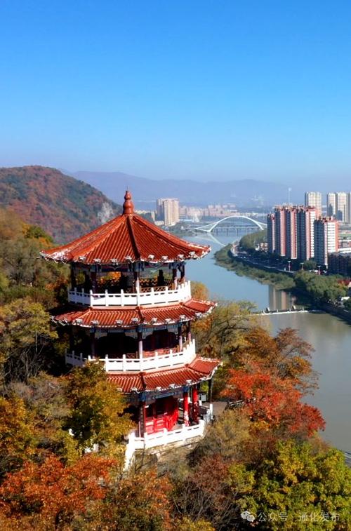 通化旅游地方,通化旅游景点排名-第1张图片 通化旅游地方,通化旅游景点排名-第1张图片