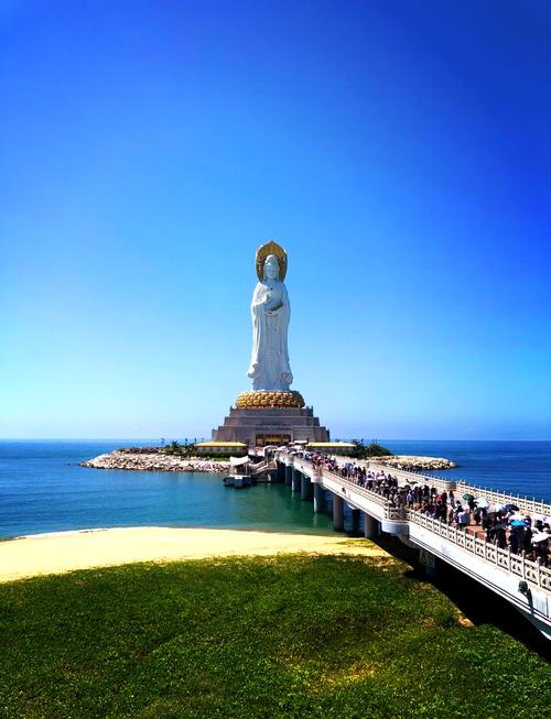 三亚旅游景点介绍一下(三亚旅游攻略 必玩的景点)-第1张图片 三亚旅游景点介绍一下(三亚旅游攻略 必玩的景点)-第1张图片