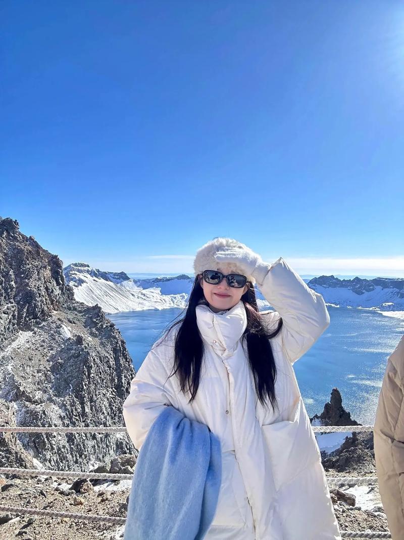 长白山旅游攻略9月穿什么衣服(九月末去长白山穿什么)-第5张图片 长白山旅游攻略9月穿什么衣服(九月末去长白山穿什么)-第5张图片
