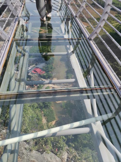 梅州哪里有玻璃桥(梅州哪里有玻璃桥旅游景区)-第6张图片 梅州哪里有玻璃桥(梅州哪里有玻璃桥旅游景区)-第6张图片