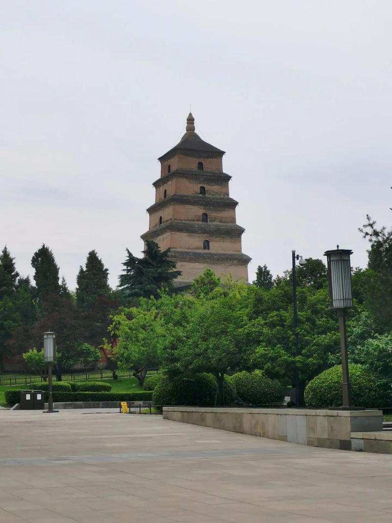 西安旅游景点推荐免费(西安旅游必去景点推荐免费)-第1张图片 西安旅游景点推荐免费(西安旅游必去景点推荐免费)-第1张图片