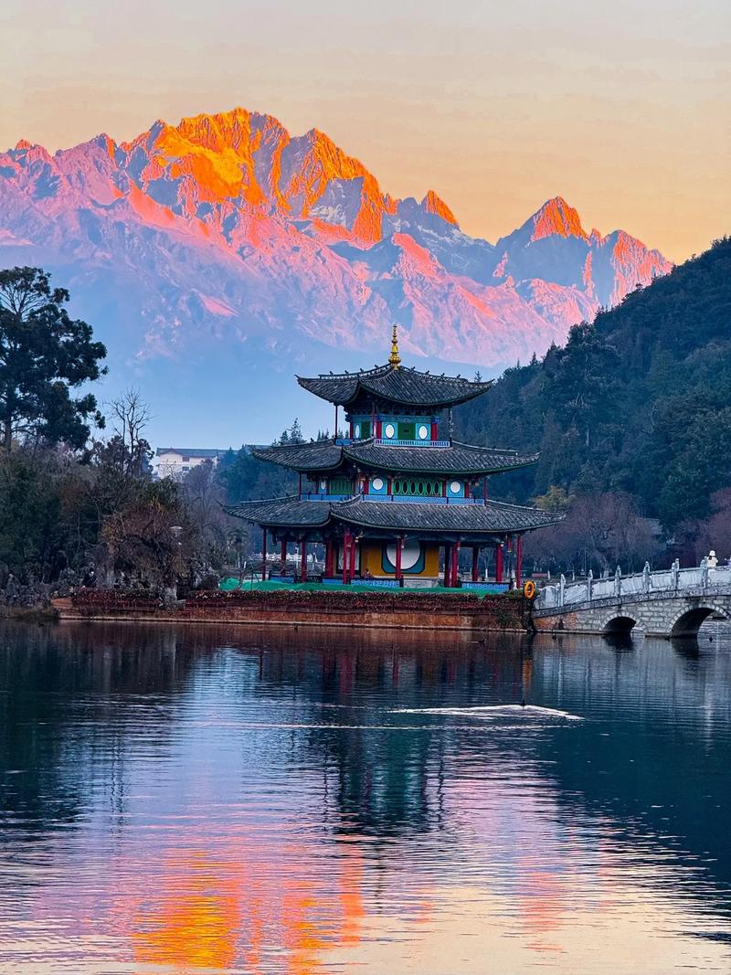 丽江旅游攻略必去景点排名 - 丽江旅游攻略必去景点以及费用-第2张图片 丽江旅游攻略必去景点排名 - 丽江旅游攻略必去景点以及费用-第2张图片