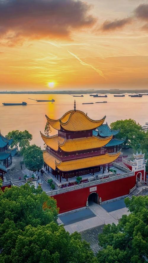 湖南岳阳旅游景点攻略 - 岳阳旅游景点攻略 旅游攻略-第3张图片 湖南岳阳旅游景点攻略 - 岳阳旅游景点攻略 旅游攻略-第3张图片