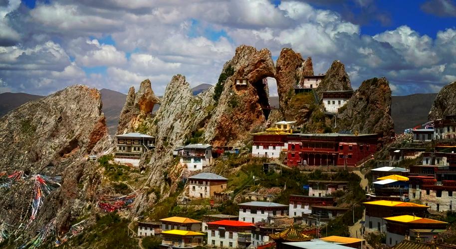 昌都主要景点有哪些名称(昌都有什么旅游景点具体简介)-第2张图片 昌都主要景点有哪些名称(昌都有什么旅游景点具体简介)-第2张图片