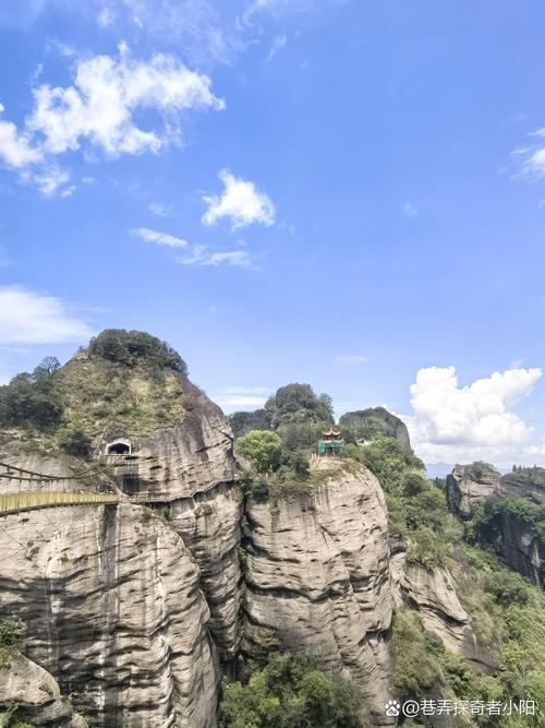 龙岩旅游景点推荐大全(龙岩旅游景点大全介绍)-第4张图片 龙岩旅游景点推荐大全(龙岩旅游景点大全介绍)-第4张图片
