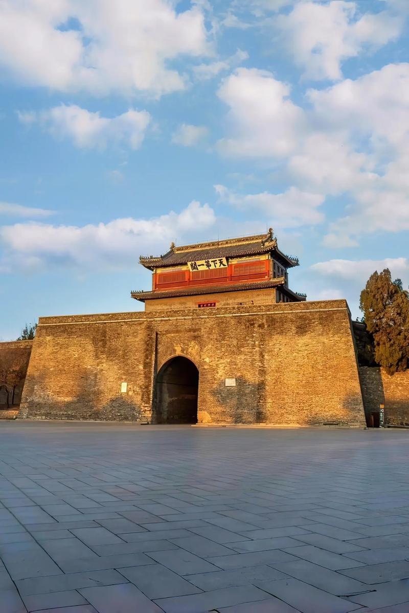 山海关旅游景点攻略(山海关旅游攻略必玩的景点)-第2张图片 山海关旅游景点攻略(山海关旅游攻略必玩的景点)-第2张图片