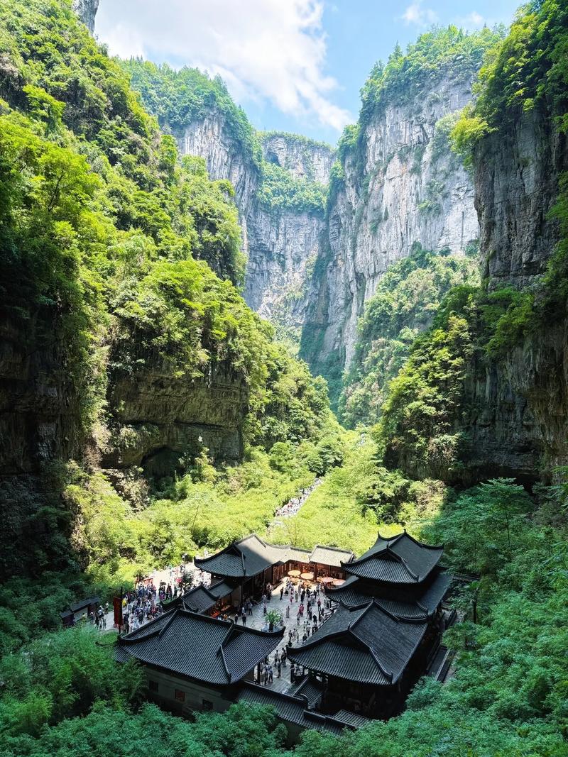 重庆武隆旅游景点好玩吗现在(重庆武隆旅游攻略必玩的景点)-第2张图片 重庆武隆旅游景点好玩吗现在(重庆武隆旅游攻略必玩的景点)-第2张图片