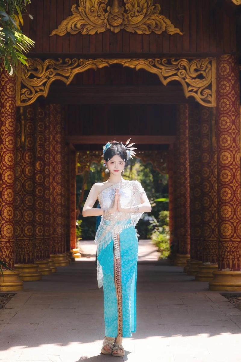 12月份去西双版纳穿什么衣服(十二月底西双版纳穿什么衣服)-第2张图片 12月份去西双版纳穿什么衣服(十二月底西双版纳穿什么衣服)-第2张图片