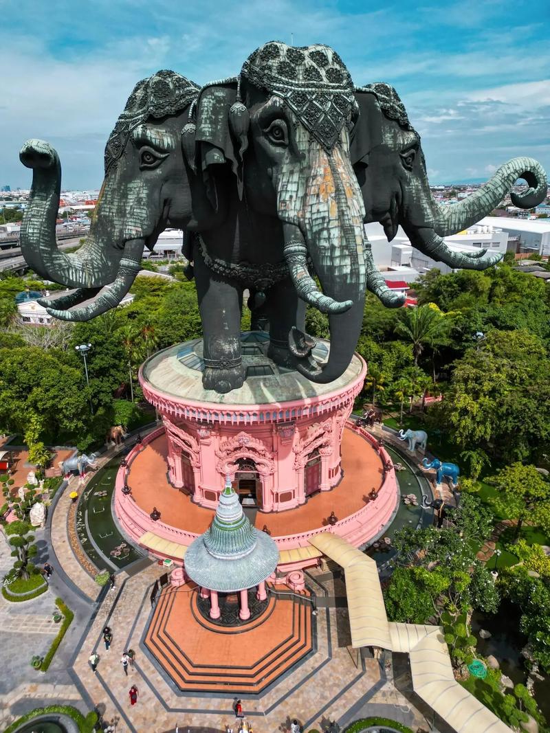 曼谷旅游必去 - 曼谷旅游必去景点之一有哪些-第5张图片 曼谷旅游必去 - 曼谷旅游必去景点之一有哪些-第5张图片