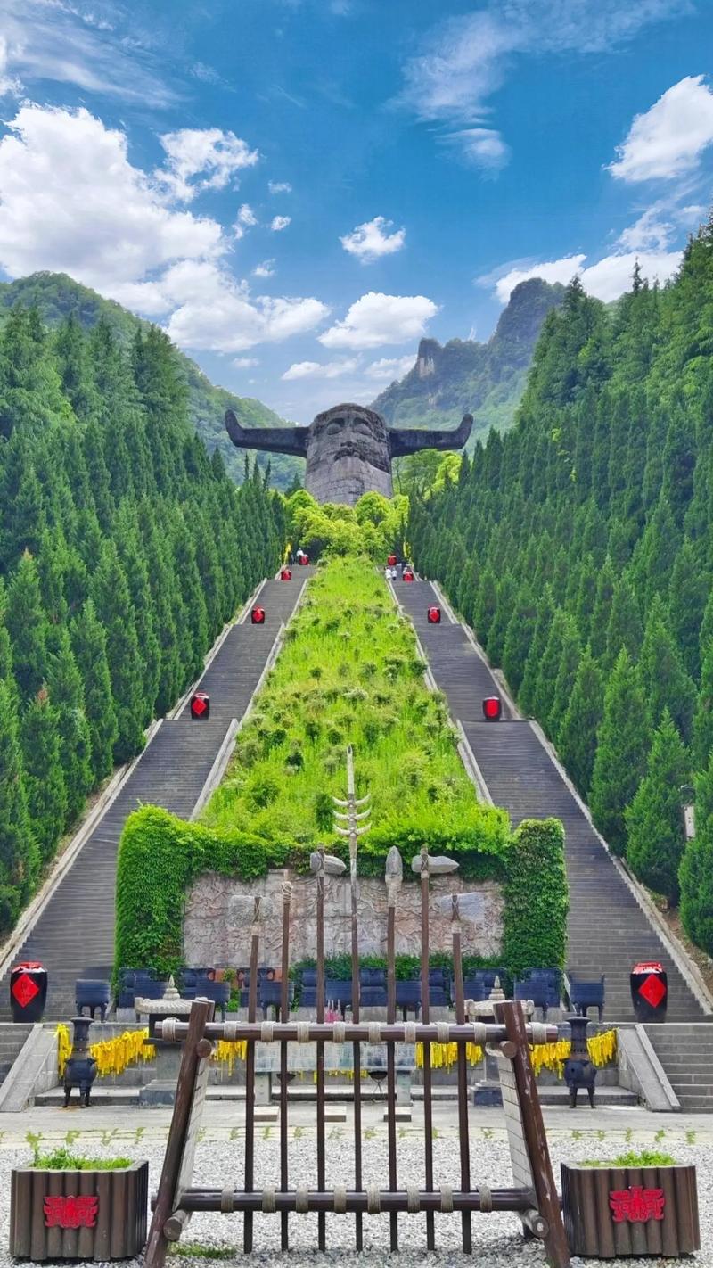 湖北神农架景区,湖北神农架景区门票费用及优惠政策-第4张图片 湖北神农架景区,湖北神农架景区门票费用及优惠政策-第4张图片
