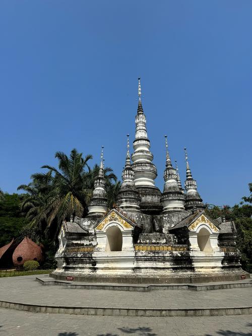 西双版纳经典旅游景点，西双版纳旅游10大景点-第2张图片