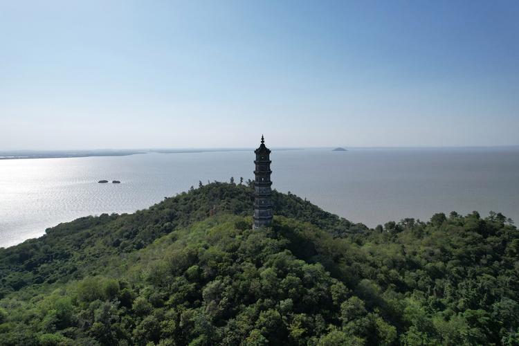 巢湖旅游景区有哪些 - 巢湖景点有哪些地方-第2张图片 巢湖旅游景区有哪些 - 巢湖景点有哪些地方-第2张图片