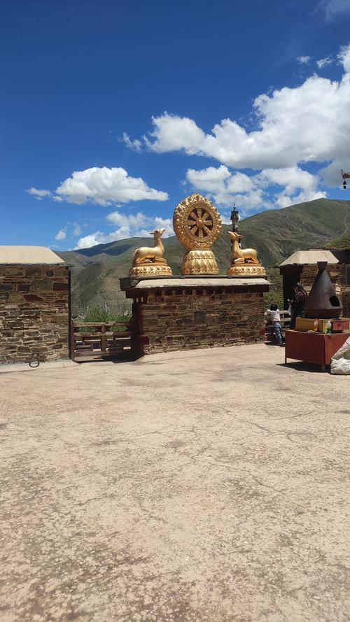 山南旅游景点有哪些好玩的(山南有什么景点)-第2张图片 山南旅游景点有哪些好玩的(山南有什么景点)-第2张图片