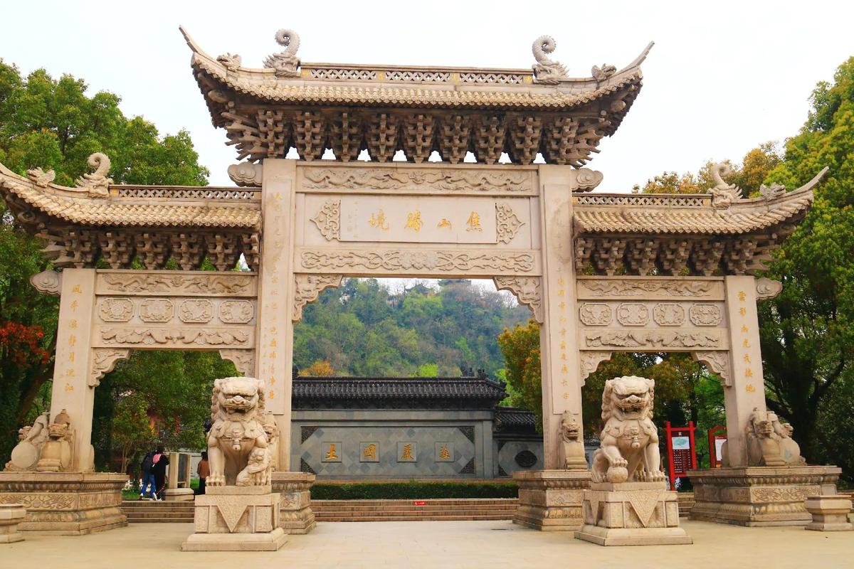 镇江焦山风景画彩色（镇江焦山美景）-第1张图片