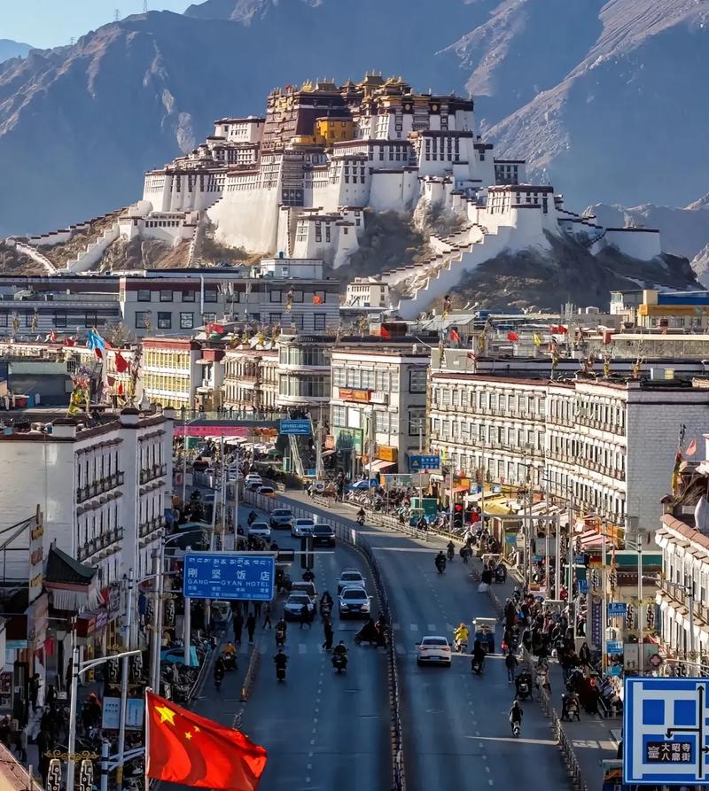 拉萨布达拉宫旅游 - 拉萨布达拉宫旅游讲解词-第2张图片 拉萨布达拉宫旅游 - 拉萨布达拉宫旅游讲解词-第2张图片