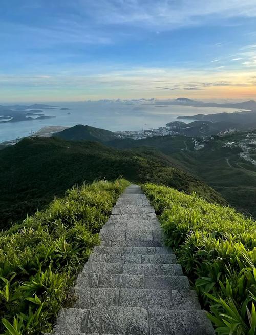 深圳笔架山全貌 - 深圳笔架山介绍-第3张图片 深圳笔架山全貌 - 深圳笔架山介绍-第3张图片